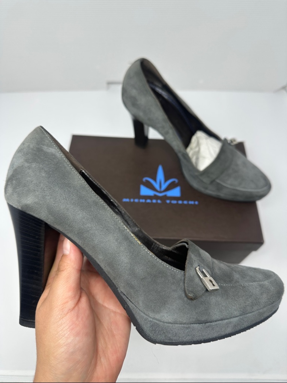 Michael Toschi Suede leather Michelle Grey Stone‎ Suede pumps size 38 New $395